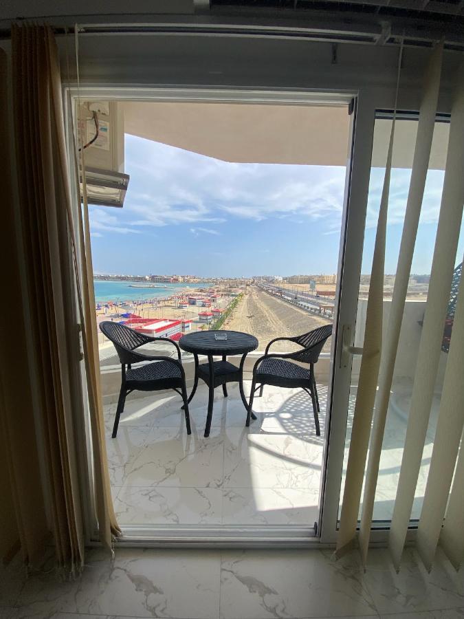 Blue Whale Front Centre Apartament Hurghada